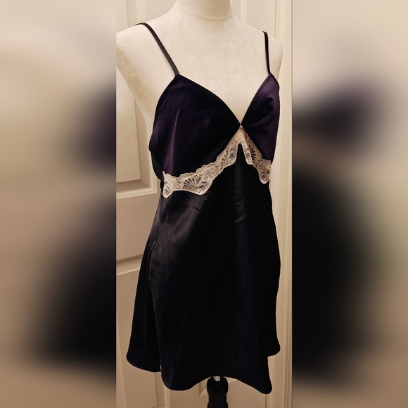 Vintage Cinema Etoile Velvet & Satin Babydoll Chemise Lingerie Slip Dress. - Picture 3 of 16